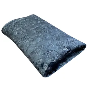پتو مسافرتی مدل پروانه برجسته سایز 220 × 160 سانتي متر