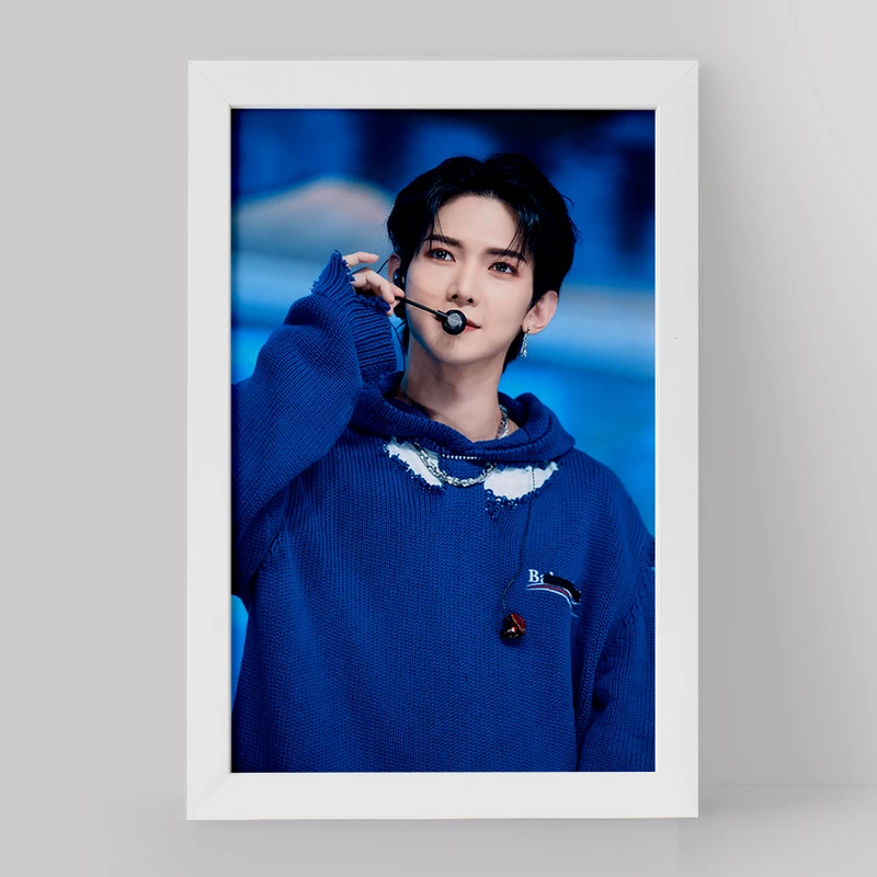 تابلو خندالو مدل یوسانگ گروه ایتیز ATEEZ کد 21228