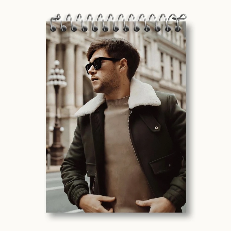دفتر یادداشت 50 برگ خندالو مدل نایل هوران گروه موسیقی وان دایرکشن One Direction کد 18947