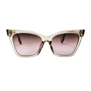 عینک آفتابی زنانه بربری مدل ha-D2820