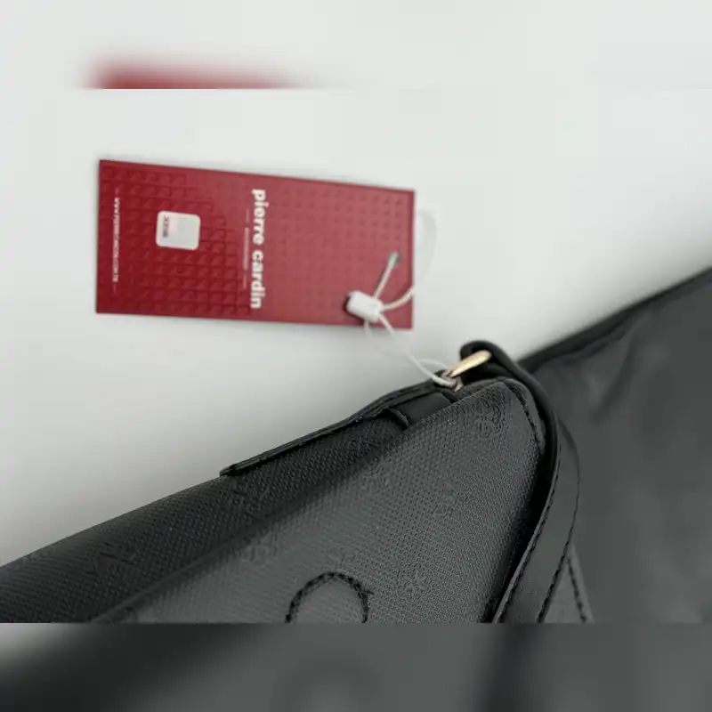 کیف دوشی زنانه پیر کاردین مدل kf 125