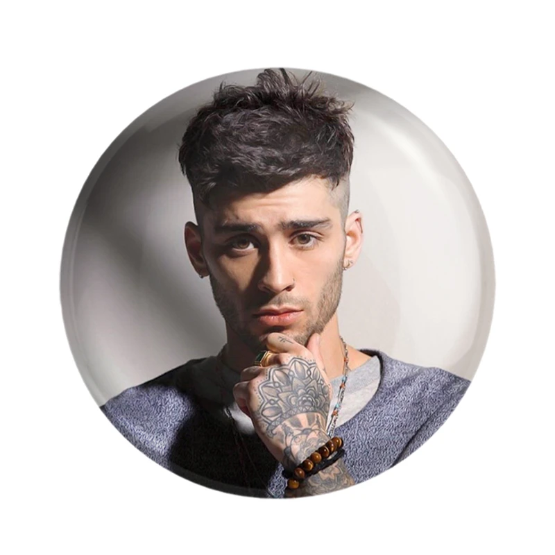مگنت خندالو مدل زین مالیک گروه موسیقی وان دایرکشن One Direction  کد 18910