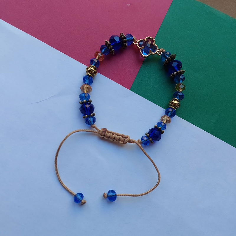 دستبند زنانه مدل کریستالی کد HC221 دستبند زنانه مدل کریستالی کد HC221