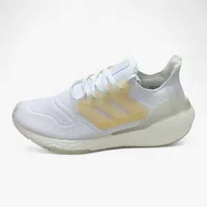کفش رانینگ آدیداس مدل Ultraboost
