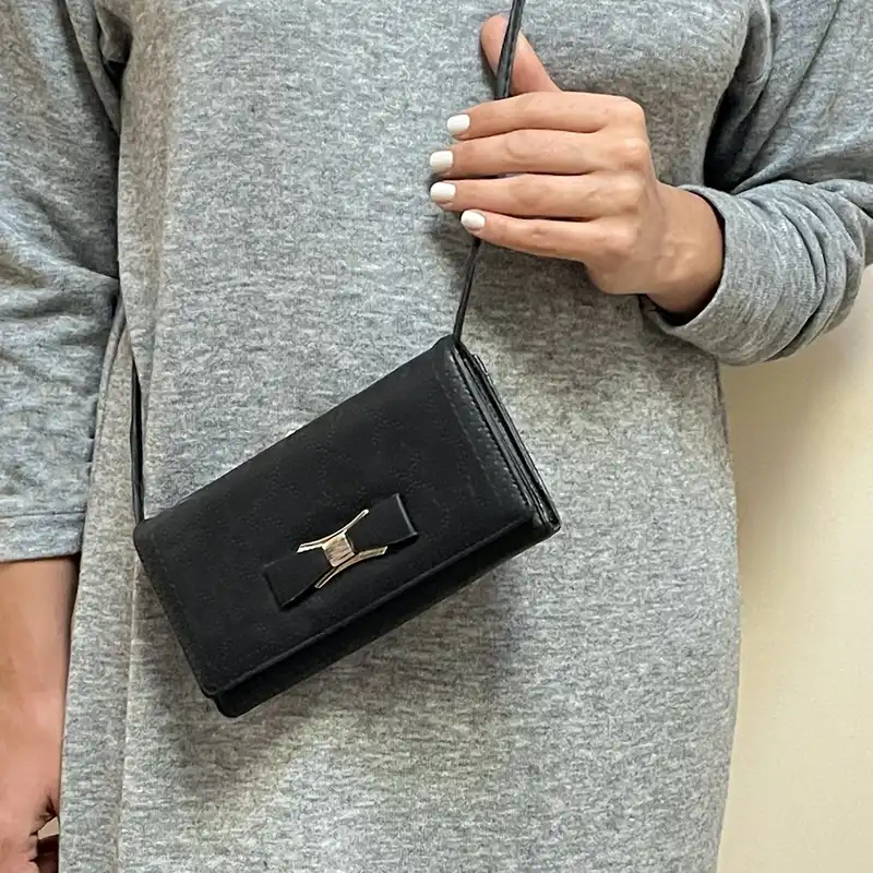 کیف پول زنانه مدل SIVARO