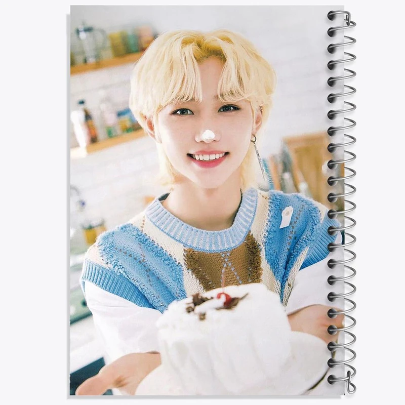 دفتر نت موسیقی 50 برگ خندالو مدل فلیکس گروه استری کیدز Stary Kids کد 16893