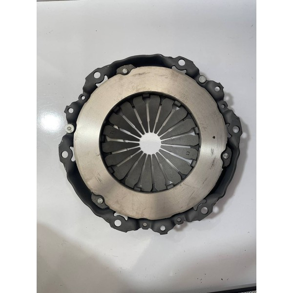 کیت کلاچ ایساکو کد 0670304399 مناسب برای پژو 206 و رانا