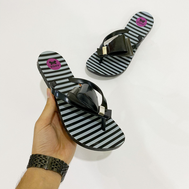 دمپایی لاانگشتی زنانه شهپر مدل P1-parvane-BK