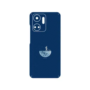 MAHOOT Minimal Gardener Astronaut Cover Sticker for Honor X7a