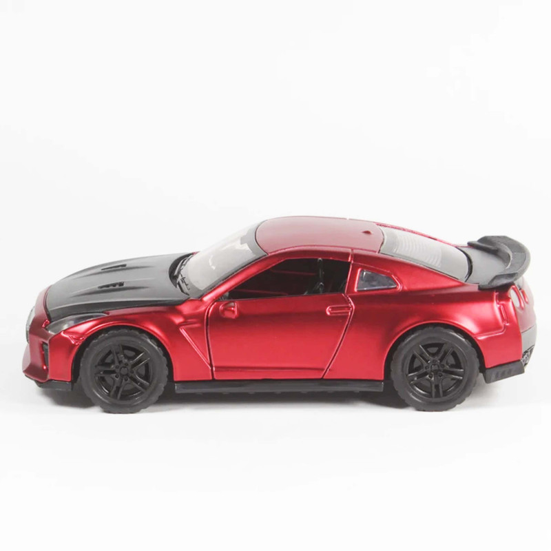 ماشین بازی مدل نیسان GTR کد 0403