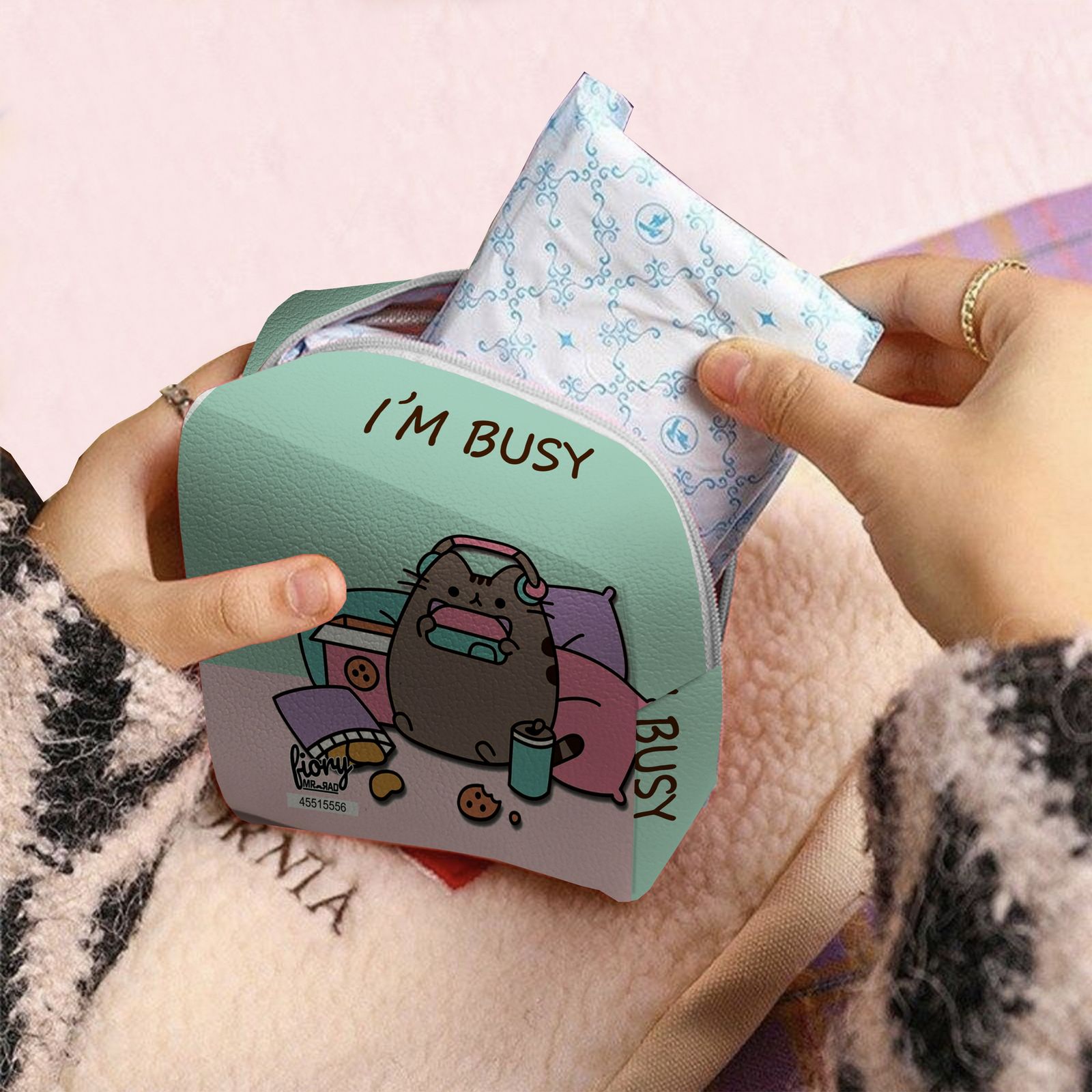 کیف پد بهداشتی فیوری مدل گربه کیوت فانتزی کد 2364 به همراه کیف پول - - 10