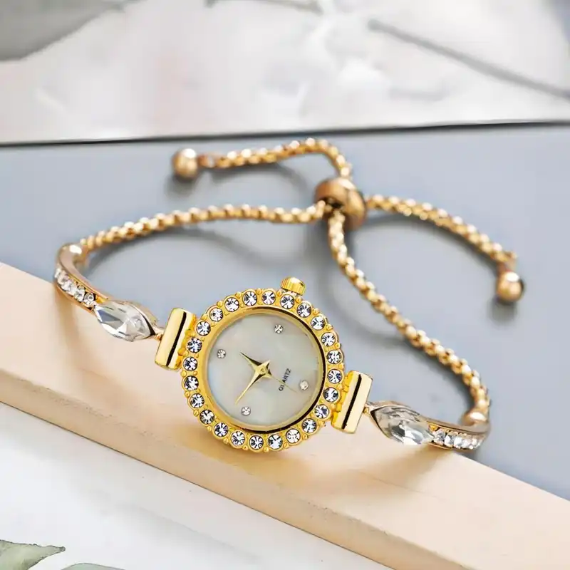 ساعت مچی عقربه ای زنانه مدل قفل کرواتی ts