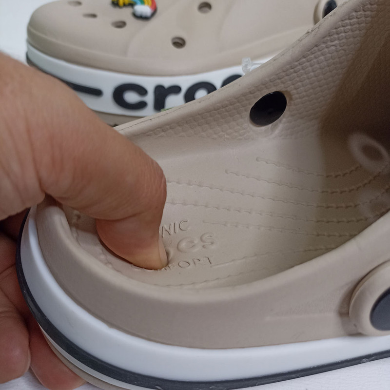 دمپایی زنانه مدل پلاس استیکردار کد 1550-CR