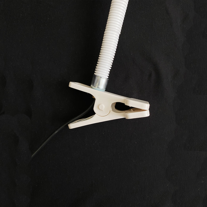 چراغ مطالعه صنایع کریم زاده مدل گیره ای