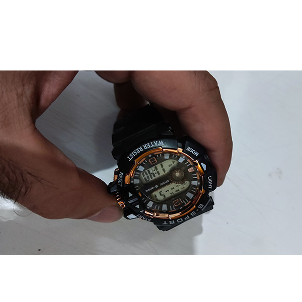 ساعت مچی دیجیتال بچه گانه مدل WE300