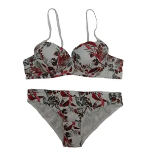 ست شورت و سوتین زنانه مدل اسفنجی لیزری