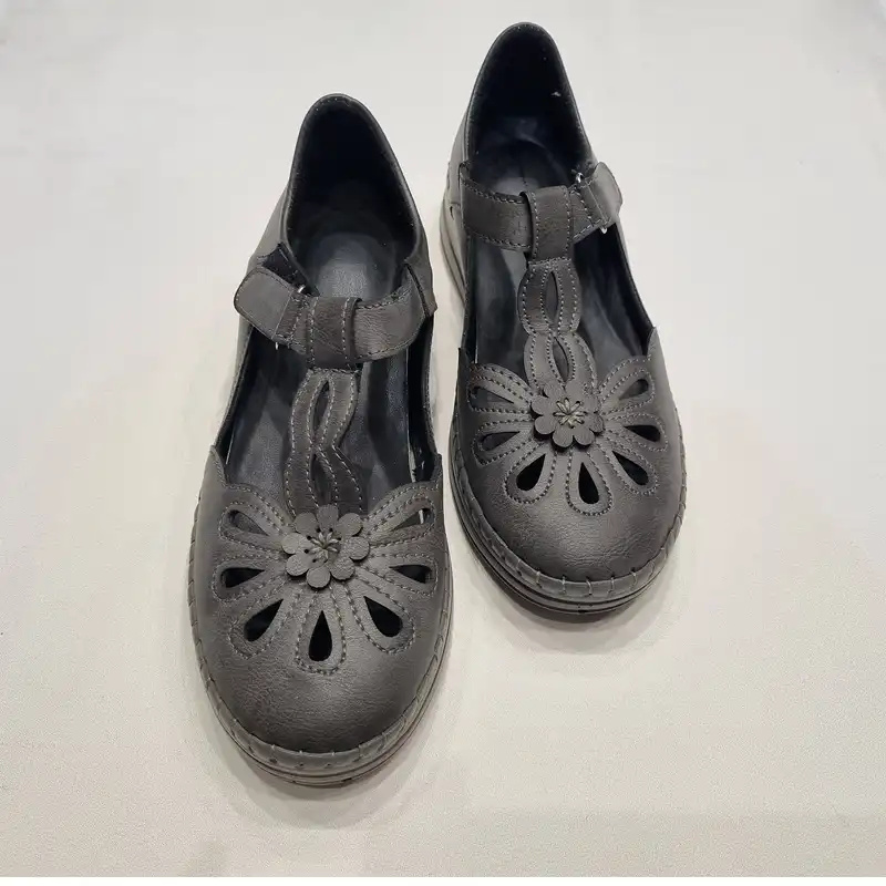 کفش طبی زنانه مدل yalda-kh