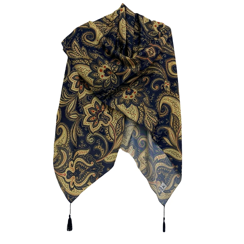 روسری زنانه مدل نخ اسپان منگوله دار کد T260