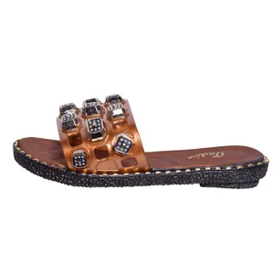 دمپایی زنانه مدل سنگی کد 2.1.2.1