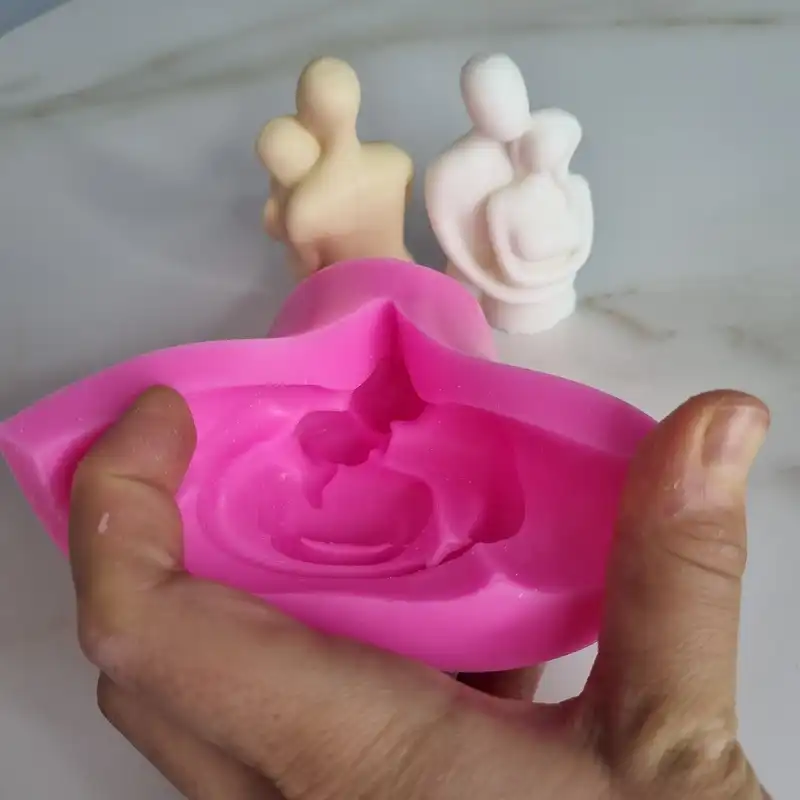 قالب شمع مدل آغوش کد C 08CM