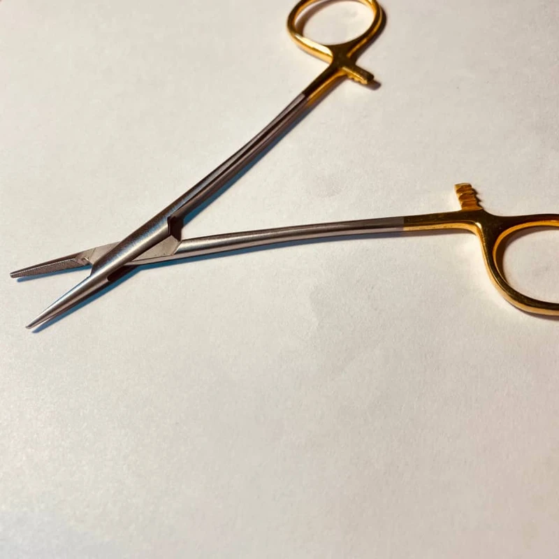 عکس شماره 3 : پنس جراحی مدل 12cm