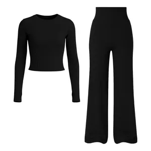 ست کراپ تیشرت آستین کوتاه و شلوار زنانه مدل Rosava کد M5567