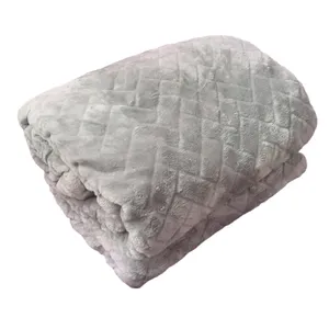 پتو کارولین مدل لوزی سایز 150x220 سانتی متر
