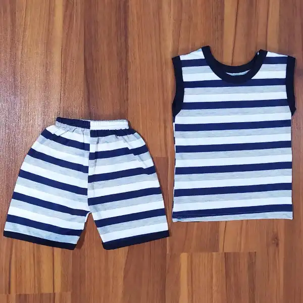 ست تاپ و شلوارک بچگانه مدل راه راه کد So5 رنگ سرمه ای