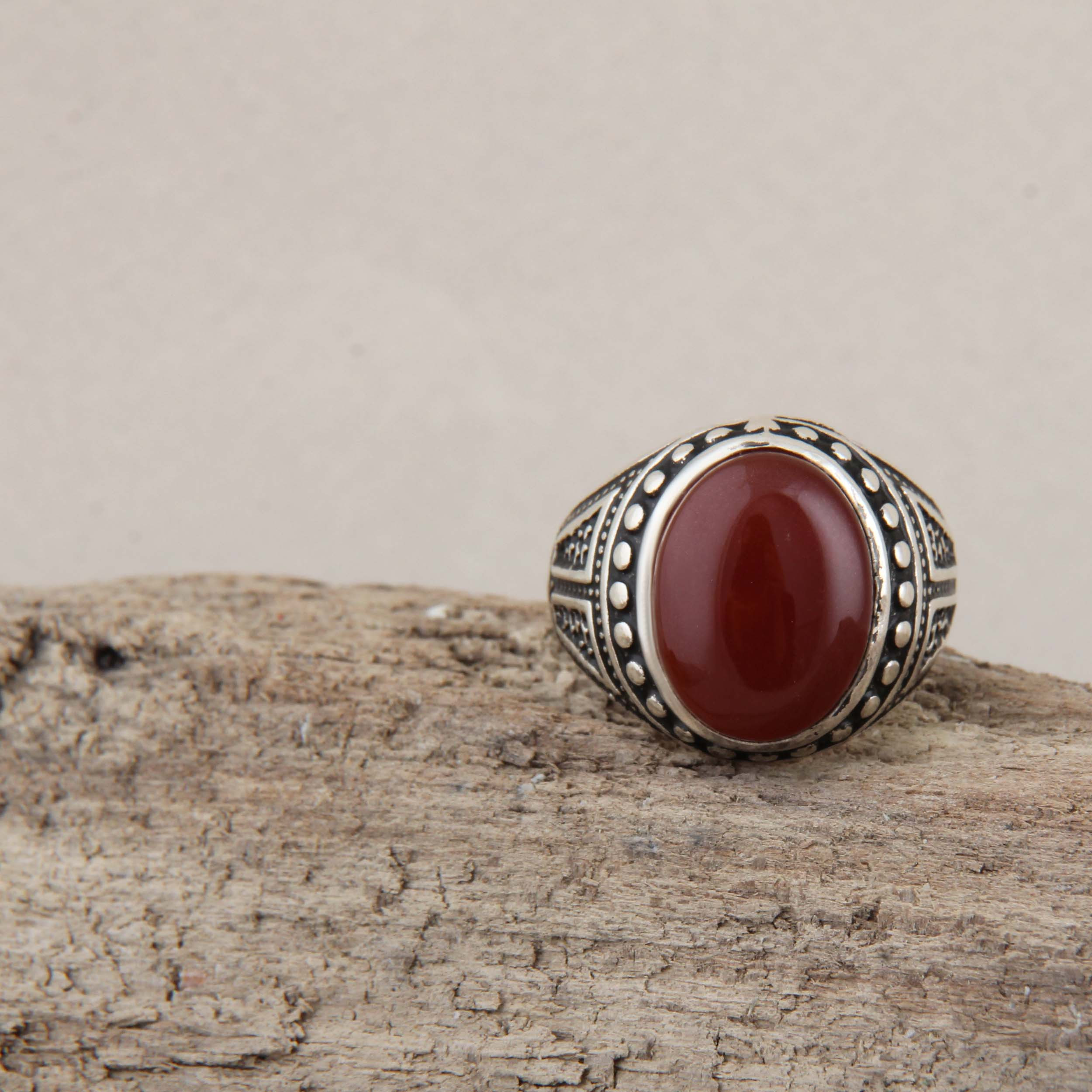 انگشتر نقره مردانه بازرگانی میلادی مدل رکاب سیلندری عقیق کد AM_4224 انگشتر نقره مردانه بازرگانی میلادی مدل رکاب سیلندری عقیق کد AM_4224