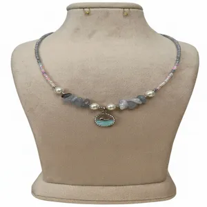 گردنبند زنانه مدل سنگ آونتورین طرح آویز وال