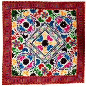 رومیزی سوزن دوزی کد 201