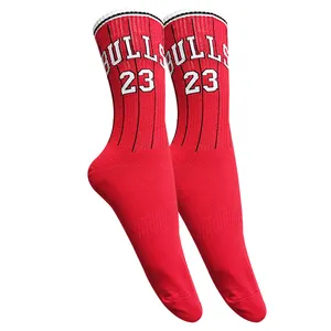 جوراب ورزشی ساق بلند مردانه تن پوش هنگامه مدل پنبه کش اسپرت کد BULLSR0