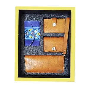 ست هدیه مدل 4in1 Leather