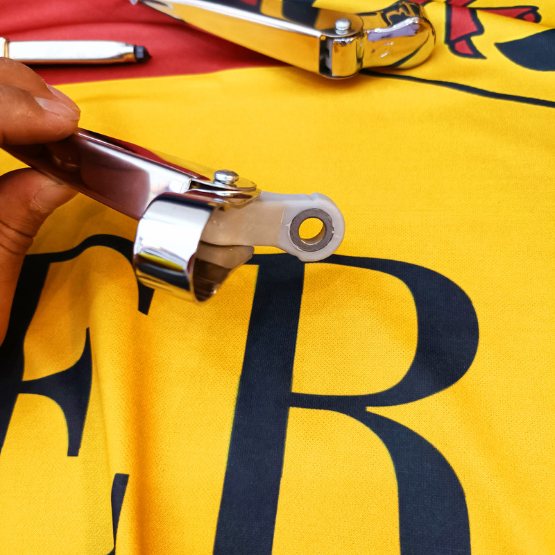 تیغه و بازویی برف پاک کن خودرو مدل استیل کد DOUL-SARKAJ مناسب برای پیکان بسته 4 عددی