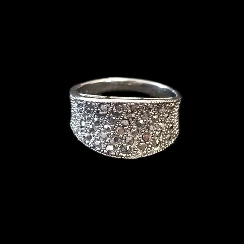 انگشتر زنانه مدل شاین نگین دار