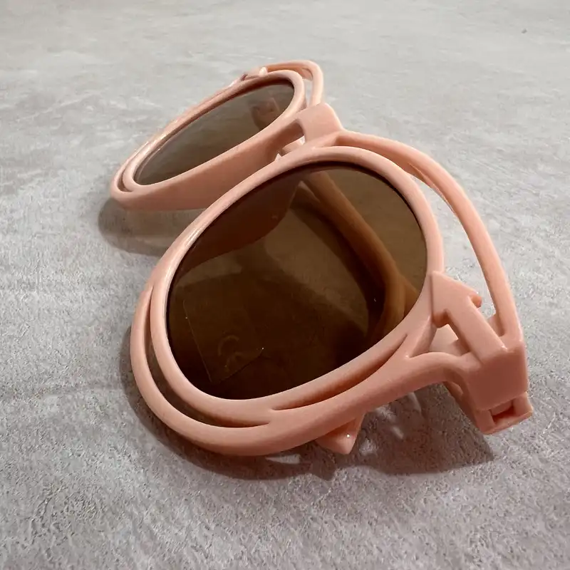 عینک آفتابی بچگانه مدل سپند کد P I N