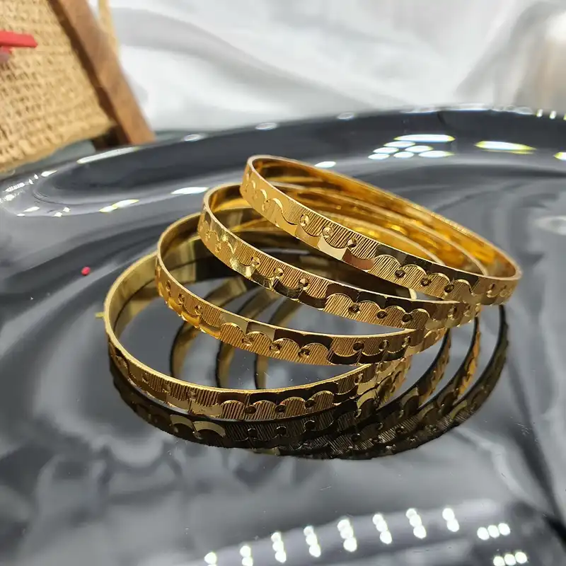 النگو زنانه پایتخت کد AL1056_2 بسته 4 عددی