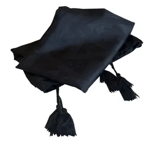 شال زنانه مدل منگوله دار