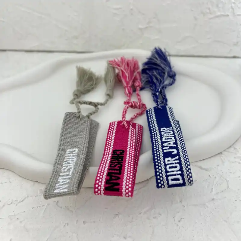 دستبند زنانه مدل B4806