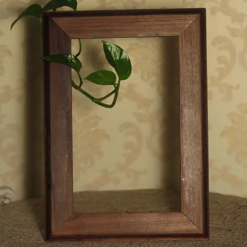 آینه رومیزی مدل قاب