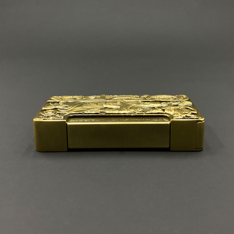 فندک مدل دو اتمه طرح شوالیه کد DKD-869