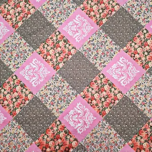 پارچه ملحفه عرض 2.4 متر مدل چهل تیکه  رنگ صورتی