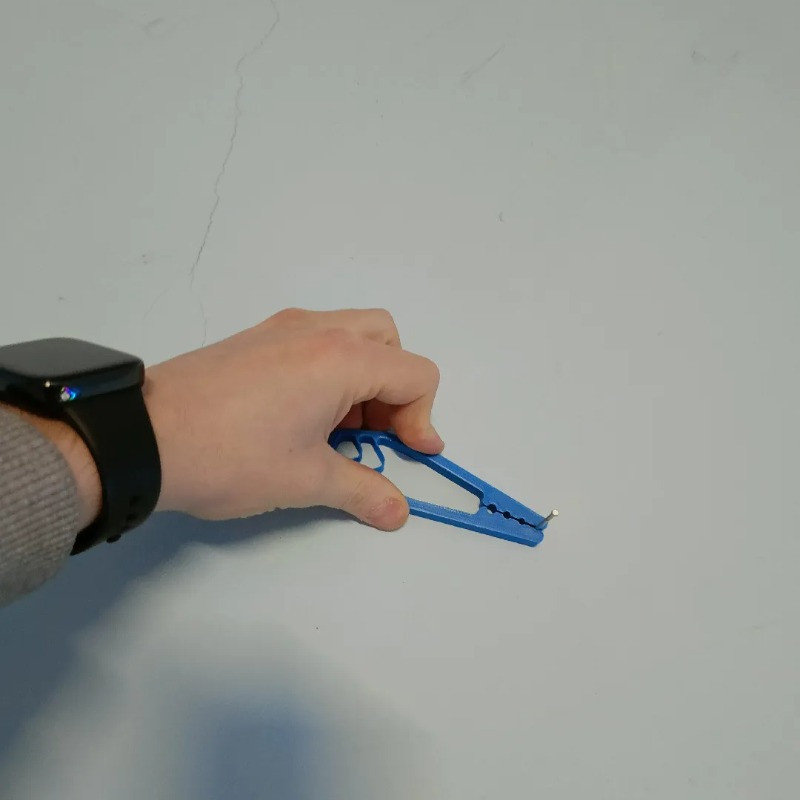 نگهدارنده میخ مدل Harika