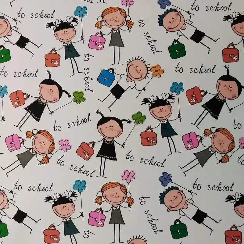 کاغذ کادو مدل گلاسه طرح کودک مجموعه 5 عددی