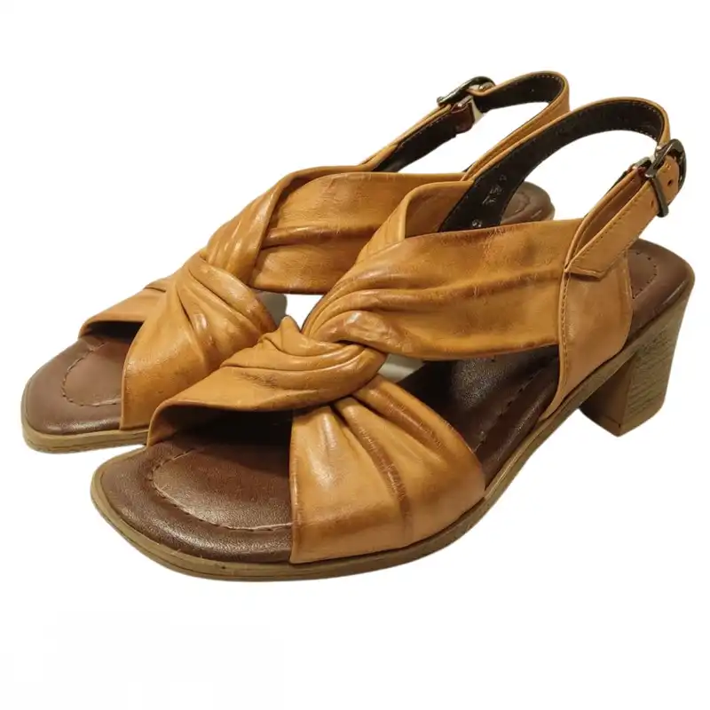 صندل زنانه مدل چرم طبیعی کد 630.1