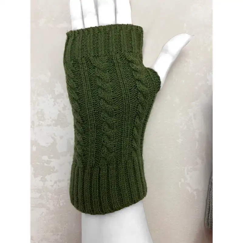 دستکش بافتنی زنانه تن پوش هنگامه مدل بافت کد GRR