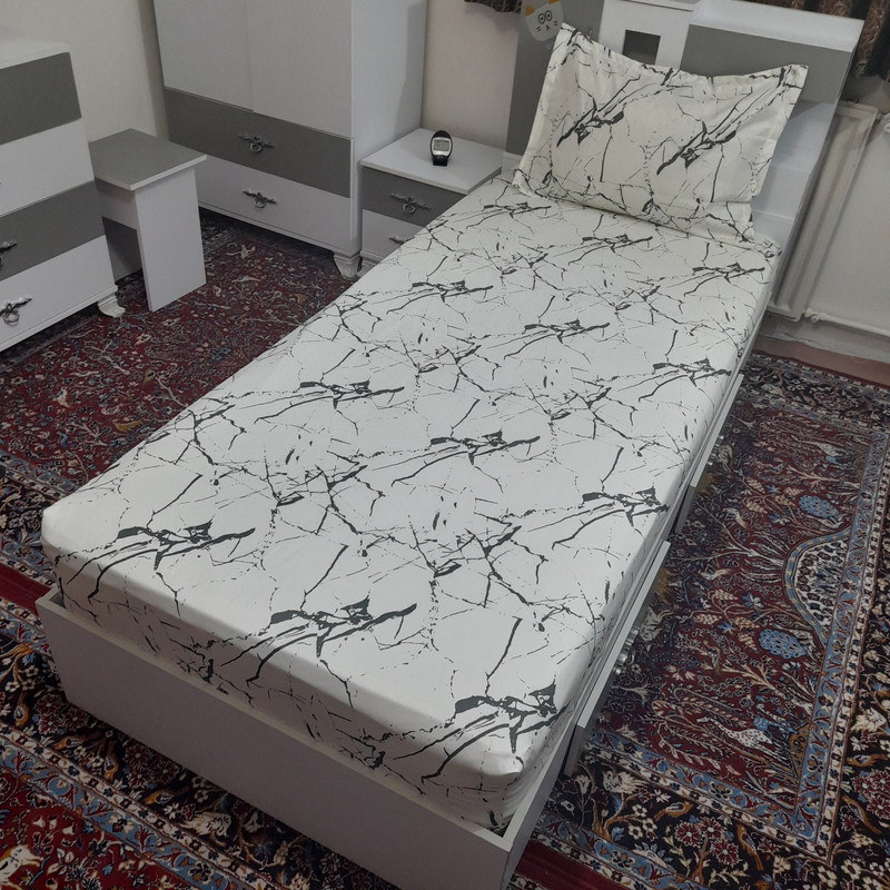 سرویس ملحفه مدل کشدوز niki04.25 طرح مرمر کد 120 یک نفره دو تکه