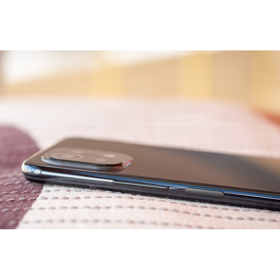 گوشی موبایل شیائومی مدل Mi 11 Lite 5G M2101K9G دو سیم‌ کارت ظرفیت 128 گیگابایت و 8 گیگابایت رم