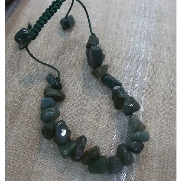 دستبند مدل یشم طبیعی