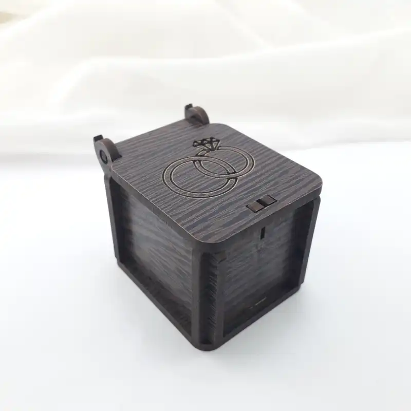 انگشتر نقره زنانه مدل فلاور